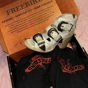 Freebird Two-Tone Buckle Sandals